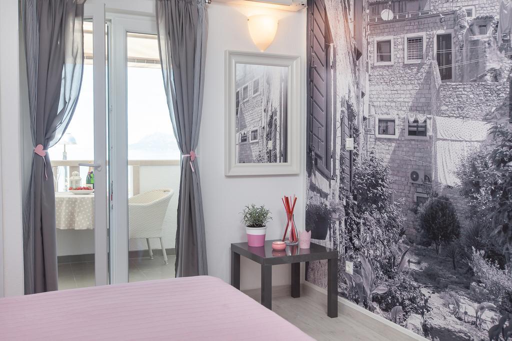 Apartments Orka Promajna Bagian luar foto